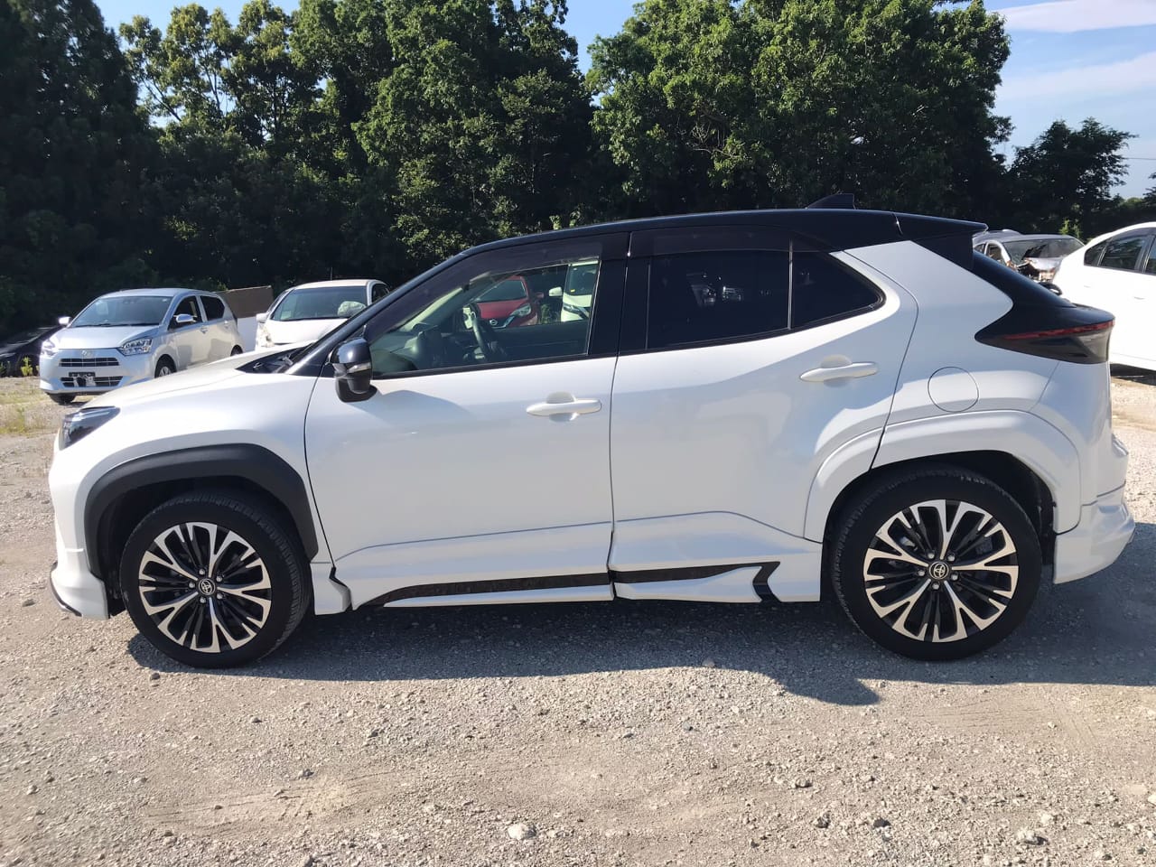 TOYOTA YARIS CROSS 2021